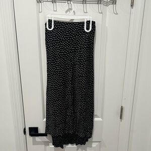 Abercrombie & Fitch Black and White Maxi Skirt Size Medium